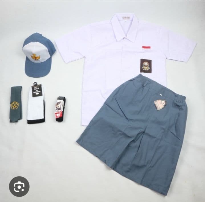 Seragam SMA Putih Abu